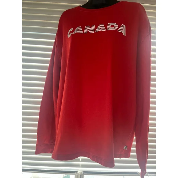 Hudson’s Bay-Team Canada Crewneck 🇨🇦 - Picture 10 of 10